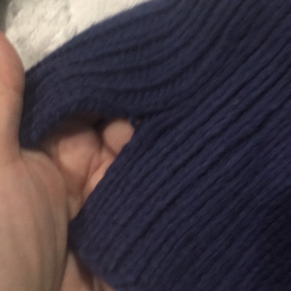 Anthropologie asymmetrical fringe / tassel knit - Picture 11 of 15